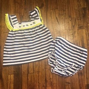 Crown & Ivy Baby Set